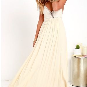 Lulus hippe cream maxi dress